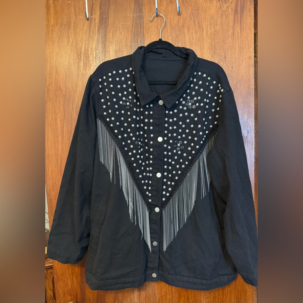 Womens Plus Size Black Denim Western Jacket with Studs / Chain Details - Size 4X - Picture 2 of 7